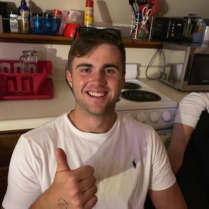 Meet your Posher, Brady